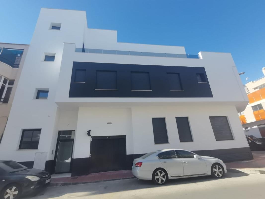 property-465090-1-medium POLONIA III apart