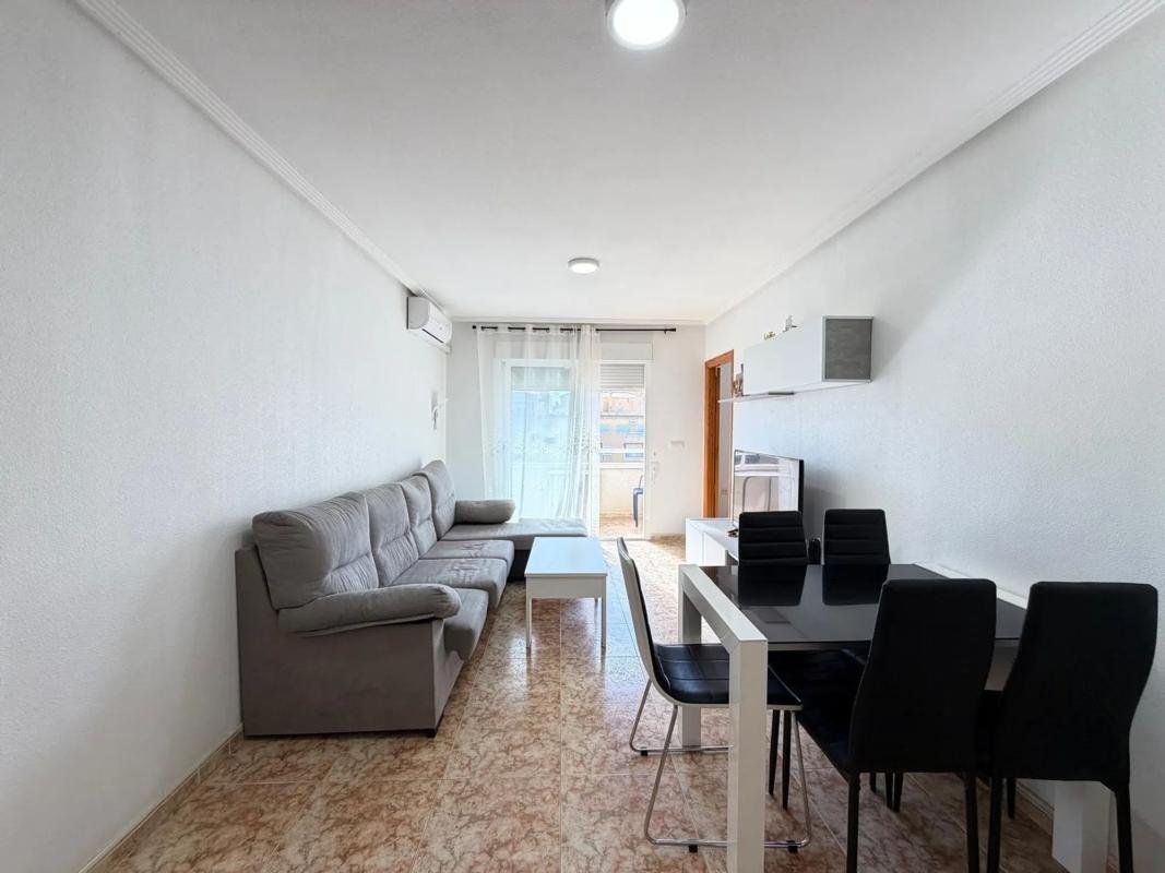 property-465257-9-medium Piso en calle la Sal