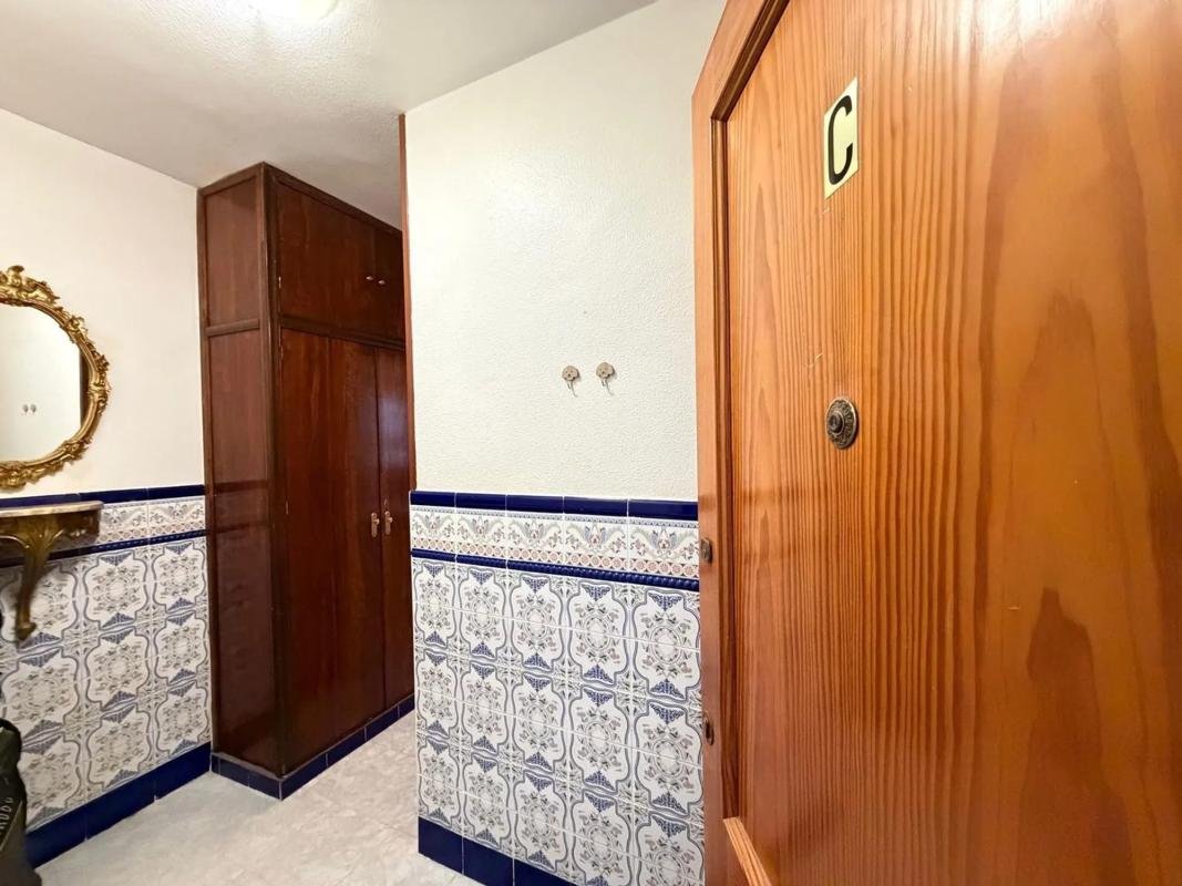 property-465305-3-medium Piso en calle Bergantin