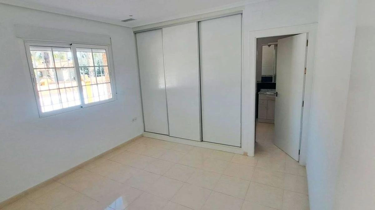 property-466683-10-medium Casa independiente
