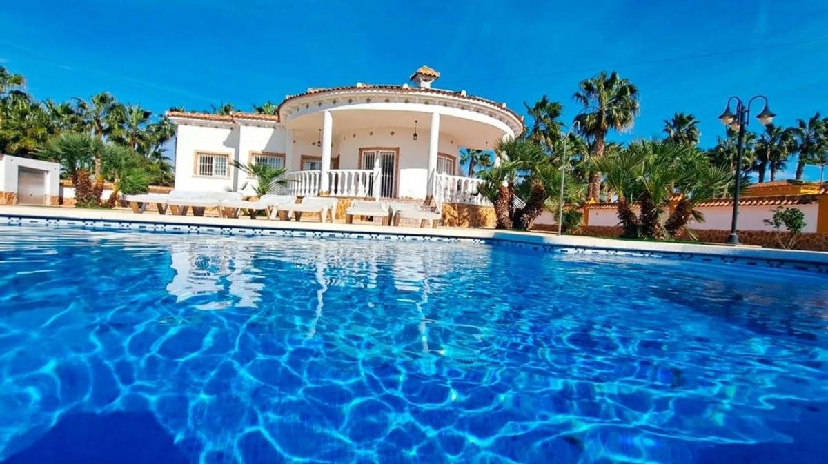 property-466683-18-medium Casa independiente