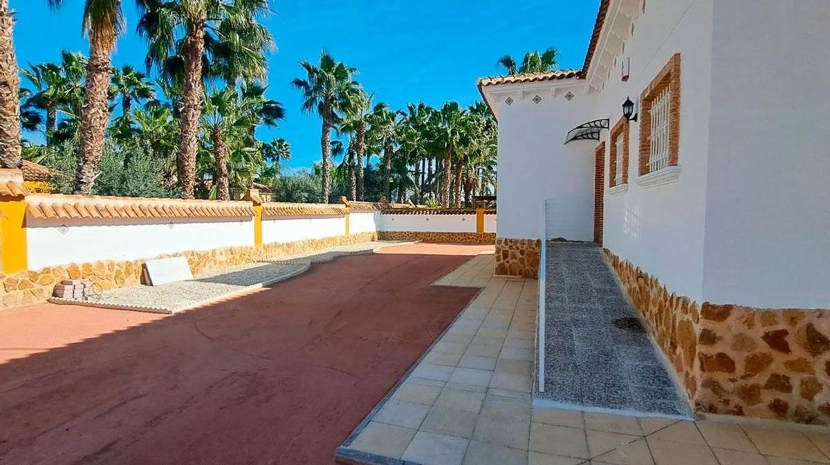 property-466683-21-medium Casa independiente