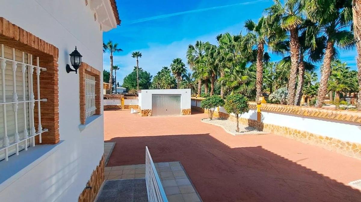 property-466683-22-medium Casa independiente
