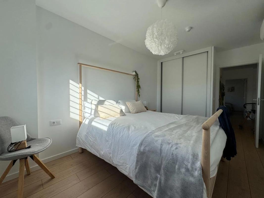 property-468333-1-medium Piso en calle Río Esla