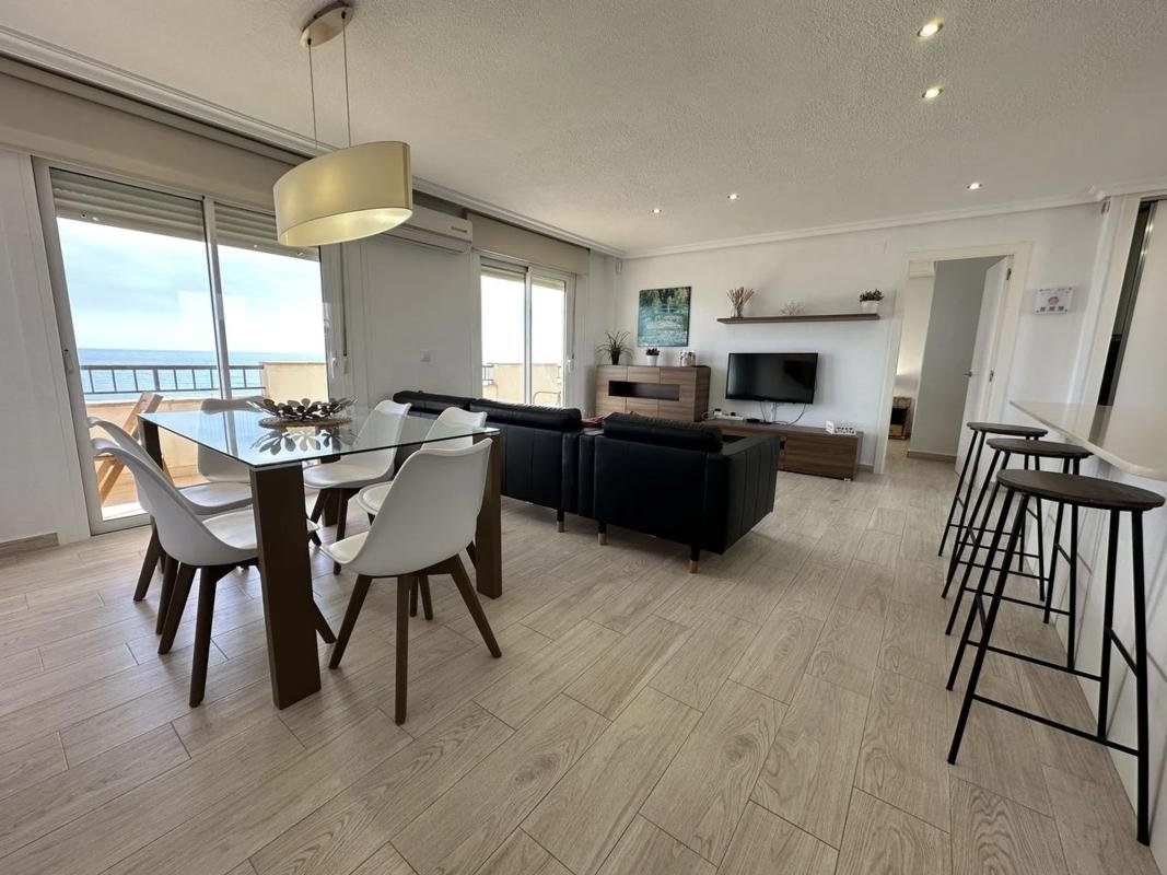 property-468337-9-medium Piso en mil palmeras playa