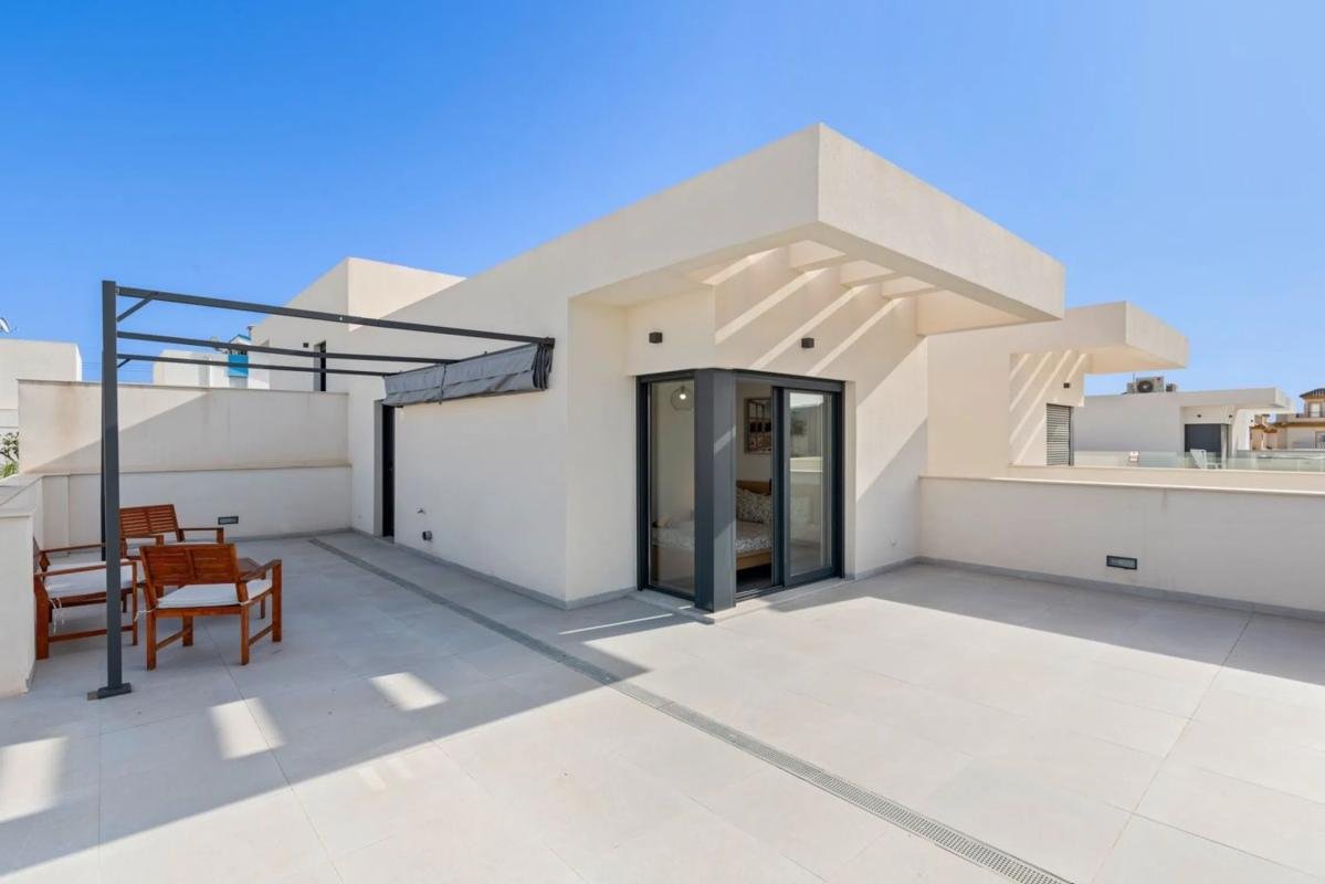 property-468700-23-medium Chalet pareado en avenida el Greco, 1