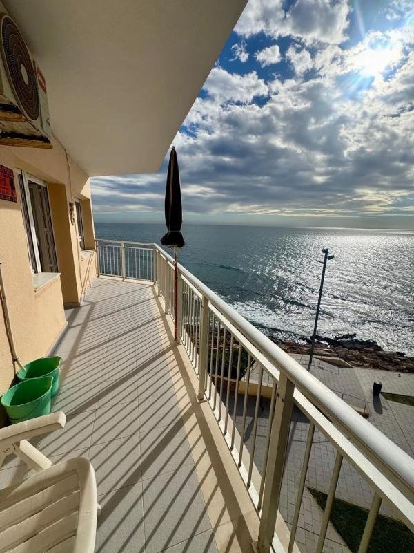 property-469410-9-medium Piso en calle Maestro Parada