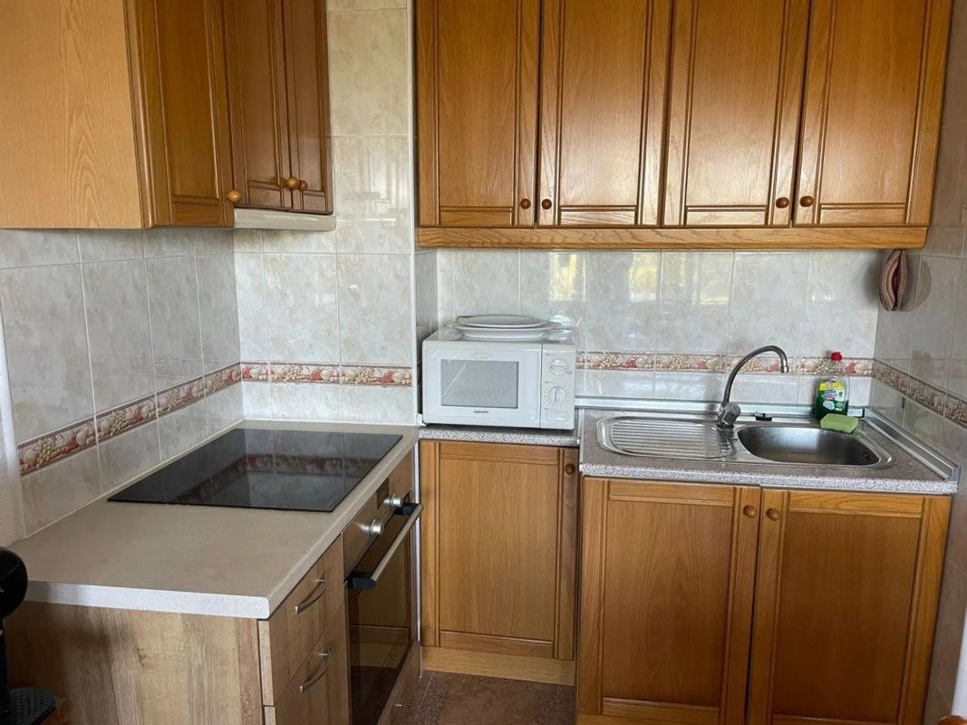 property-472440-10-medium Piso en Urbanizaciones