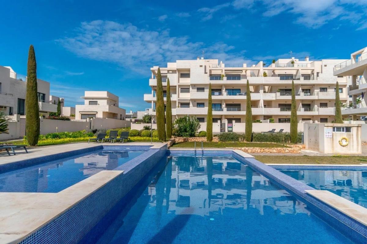 property-473271-1-medium Piso en calle Alcatraz