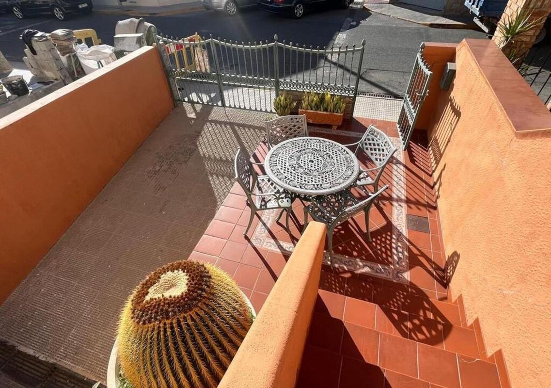 property-479545-3-medium Chalet pareado en calle San Miguel