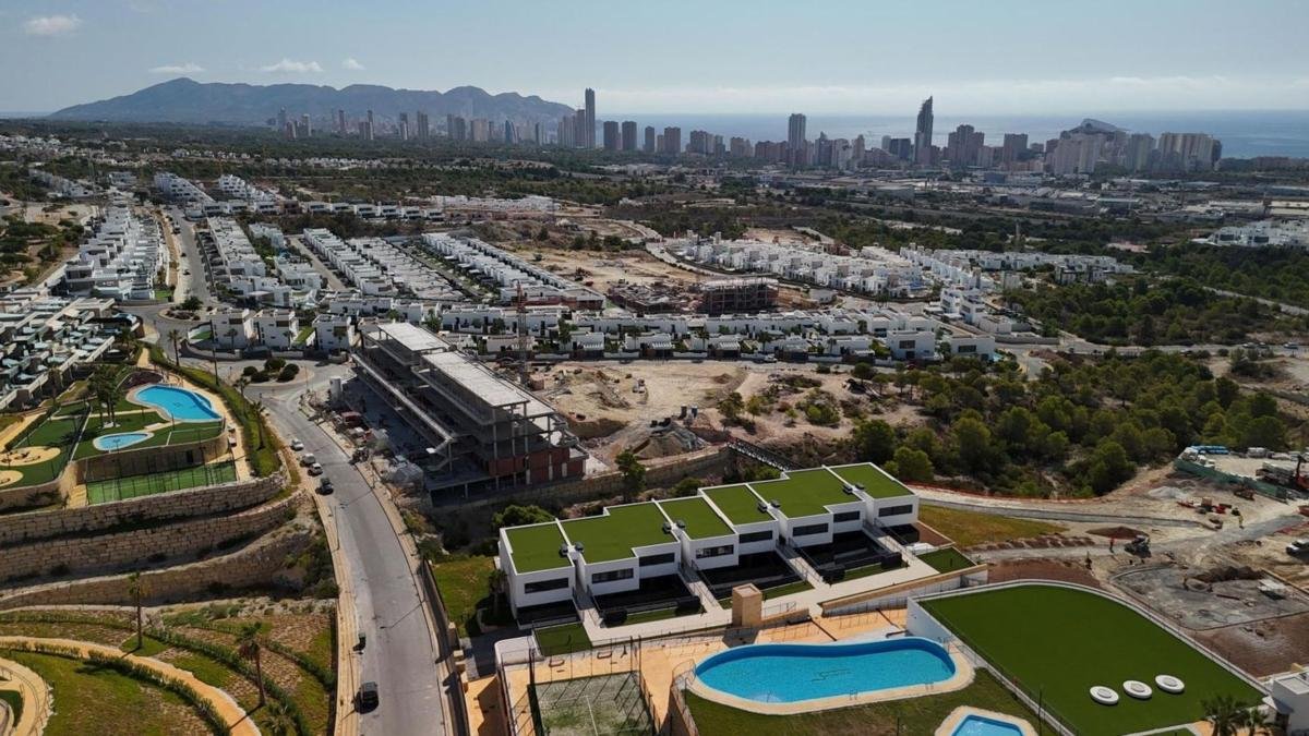 Dúplex en Calle de Colombia, Balcón de Finestrat-Terra Marina, Finestrat