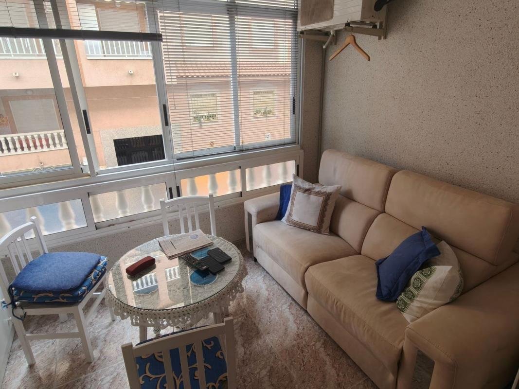 property-488575-2-medium Piso en Felix Rodriguez De La Fue, Avenida Habaneras – Curva de Palangre, Torrevieja