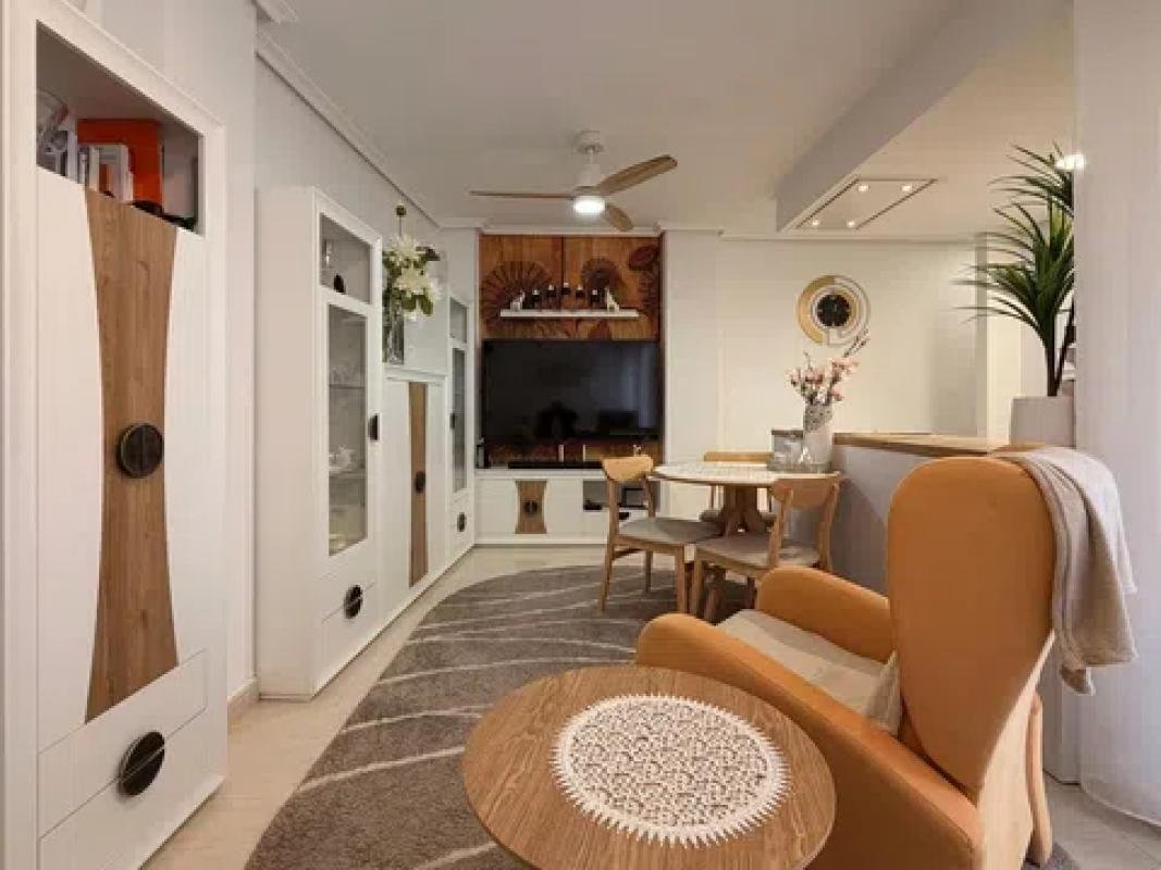 property-492616-3-medium Piso en plaza del Calvario