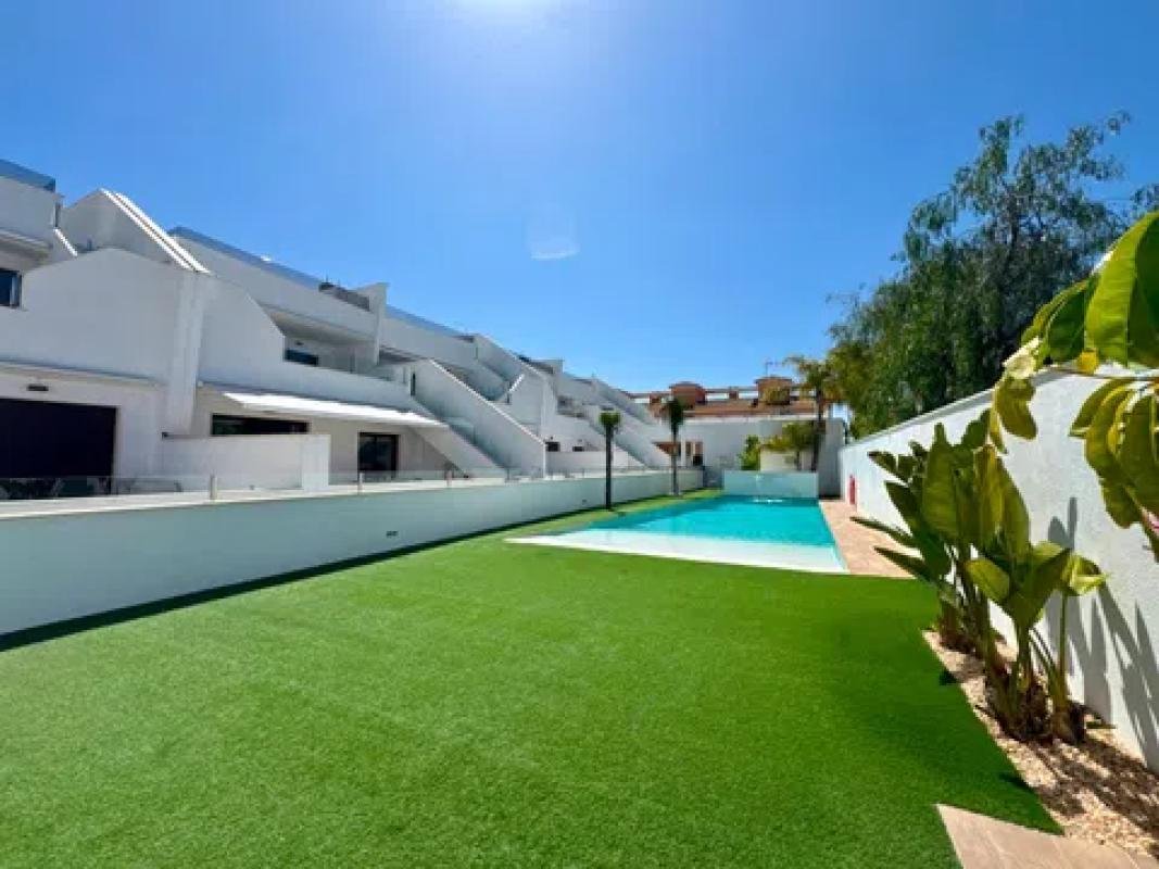 property-493235-1-medium Piso en Zona Pueblo