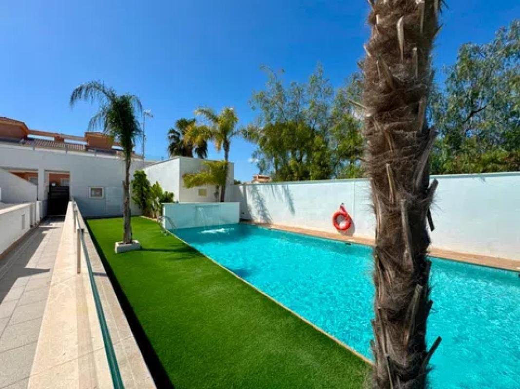 property-493235-2-medium Piso en Zona Pueblo