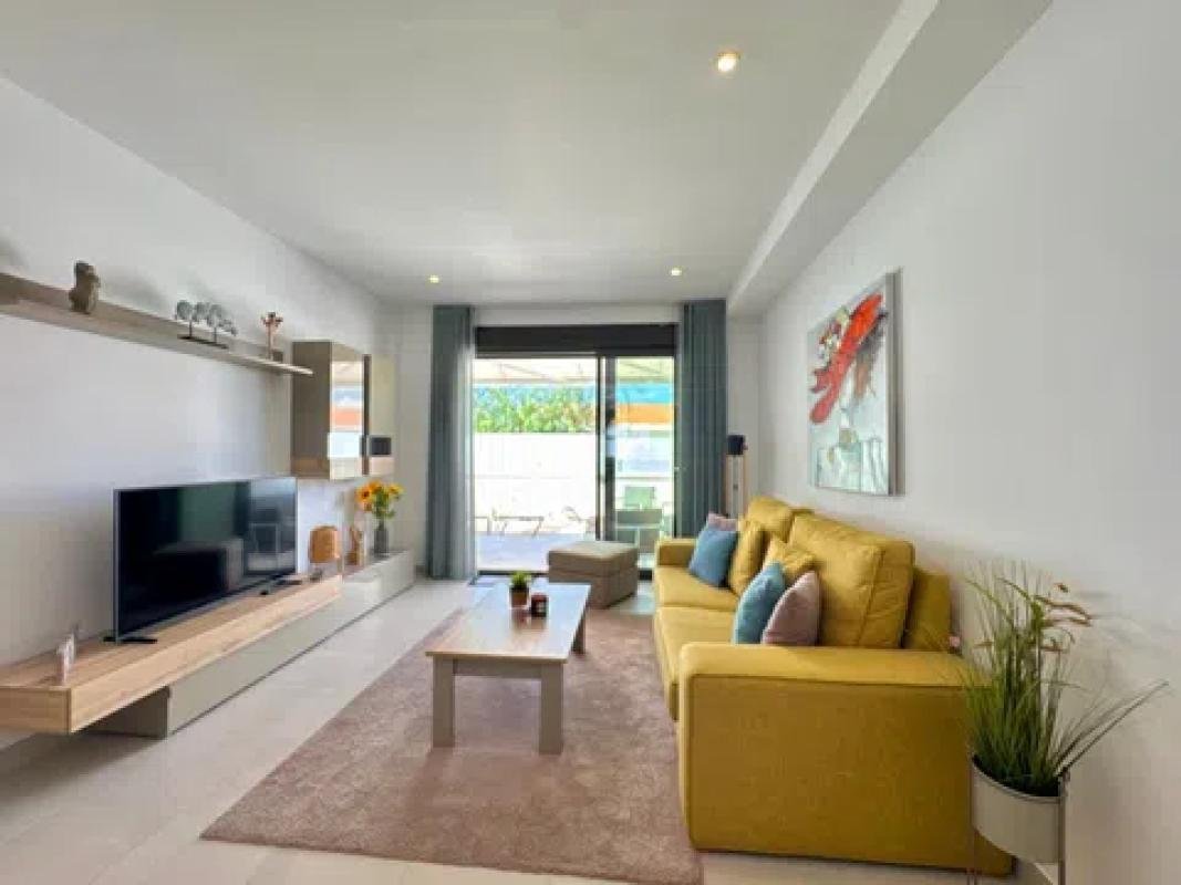property-493235-7-medium Piso en Zona Pueblo