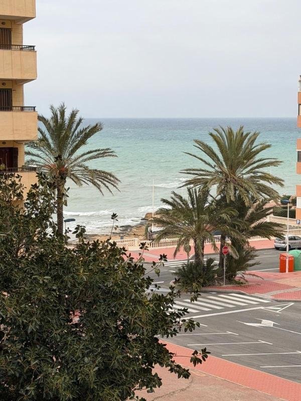 property-493375-1-medium Piso en calle del Ancla