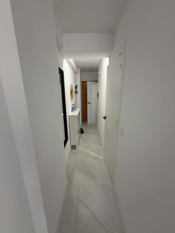 property-493375-3-medium Piso en calle del Ancla