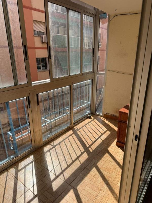 property-497375-1-medium Piso en calle Escorpión