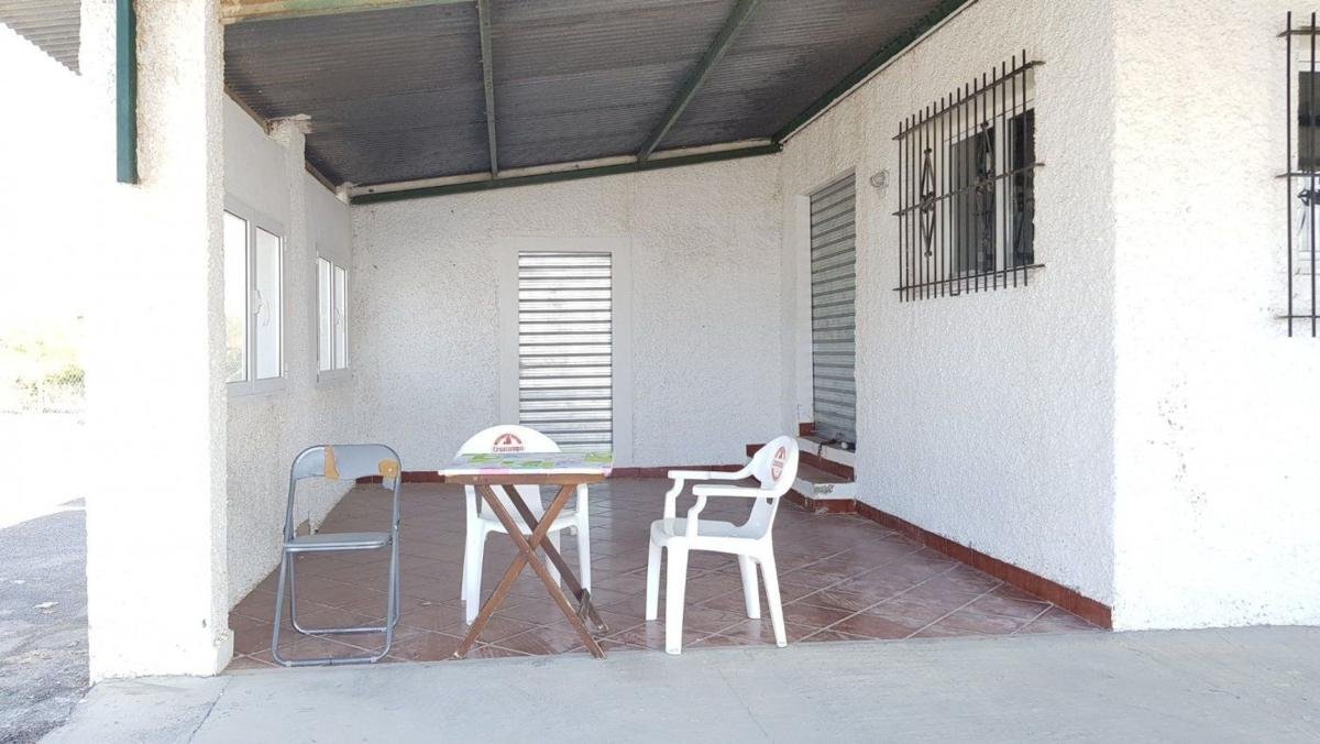 property-498983-9-medium Finca rústica