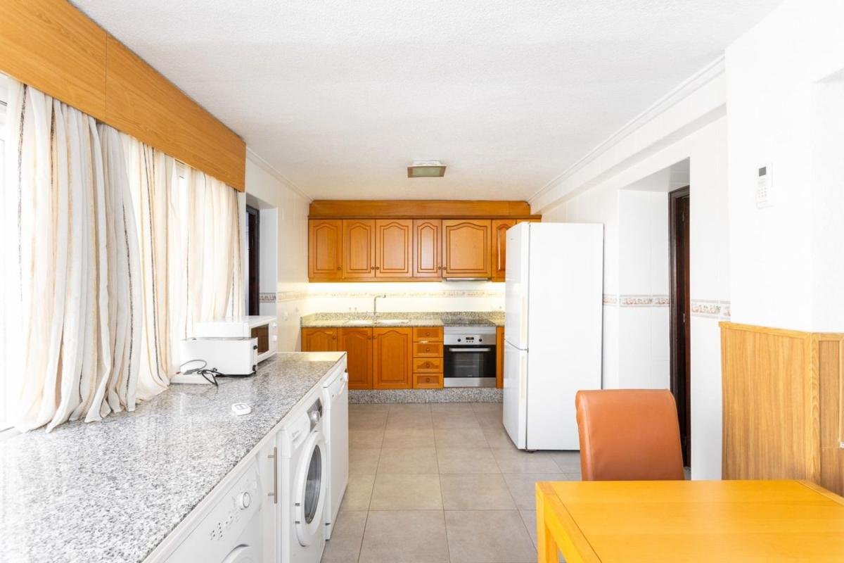 property-499473-12-medium Chalet adosado en calle Capitán Cortés