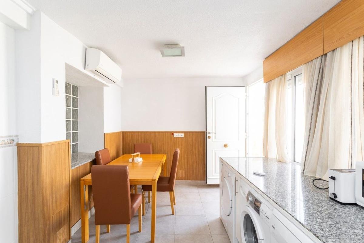 property-499473-14-medium Chalet adosado en calle Capitán Cortés
