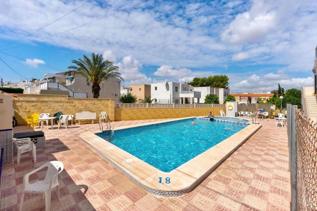 property-499497-2-medium Piso en calle Miguel Ángel