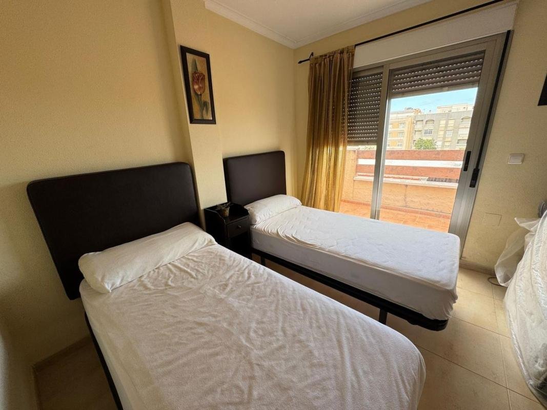 property-499978-17-medium Chalet en Urbanizaciones