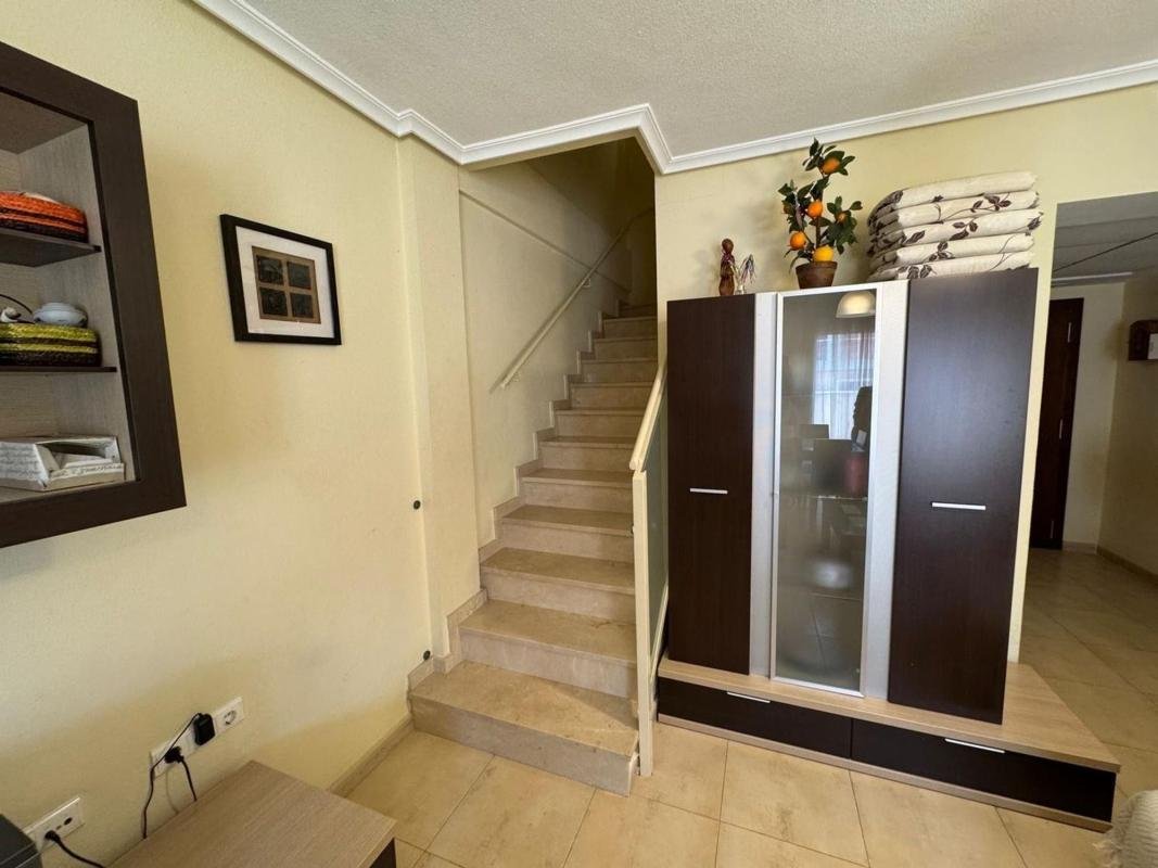 property-499978-7-medium Chalet en Urbanizaciones