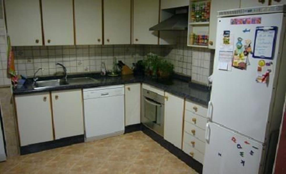 property-501217-1-medium Piso en calle Republica Argentina