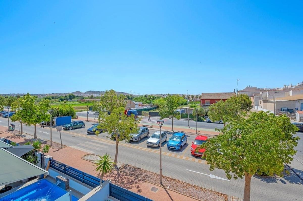 property-506422-20-medium Chalet adosado en S.A.U.R2, 7