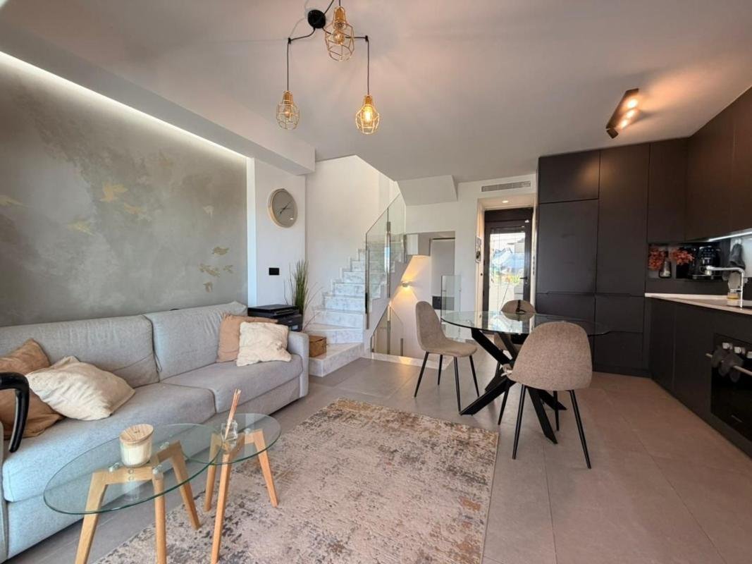 property-512652-2-medium Chalet adosado en Calle Carcaixent, 3, Urbanizaciones, Guardamar del Segura