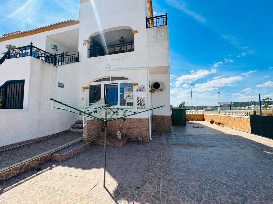 Piso en Desamparados-Hurchillo-Torremendo, Orihuela