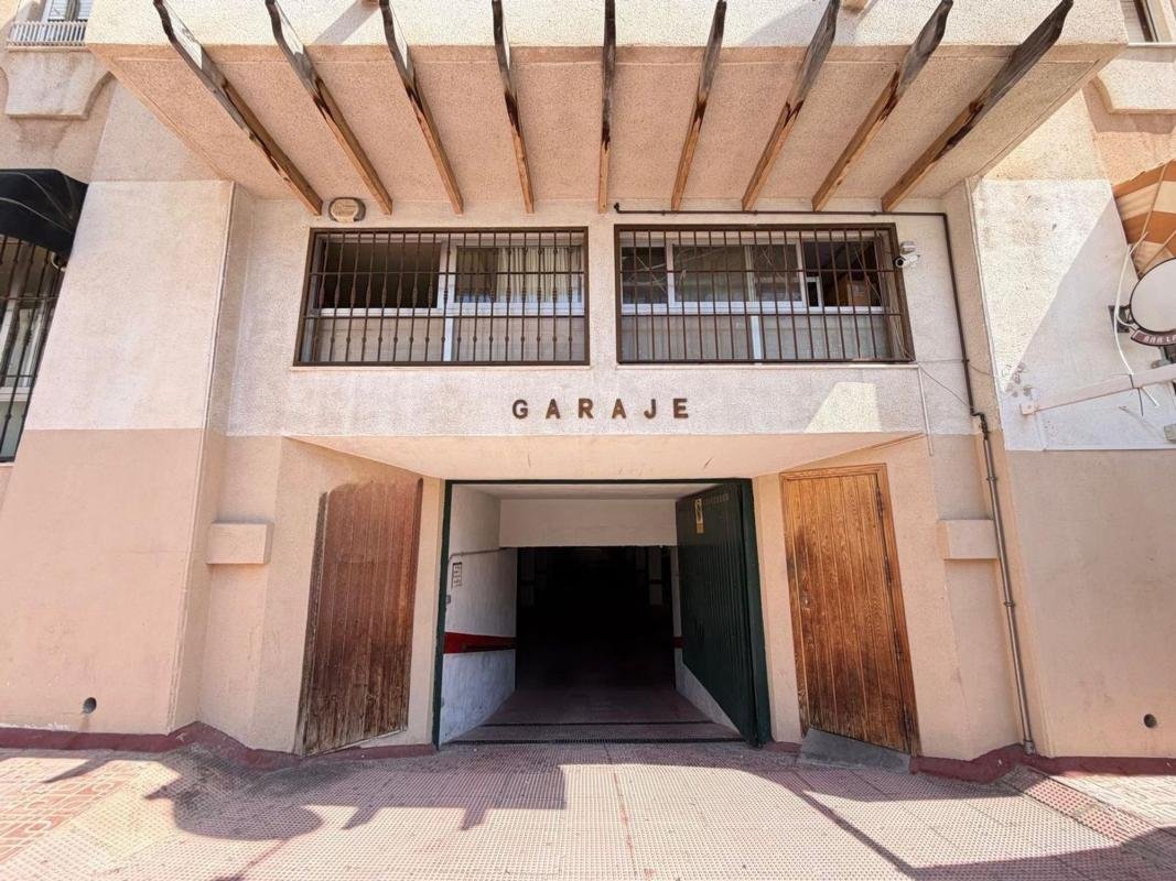Local en Avenida Diego Ramírez Pastor, Avenida Habaneras – Curva de Palangre, Torrevieja