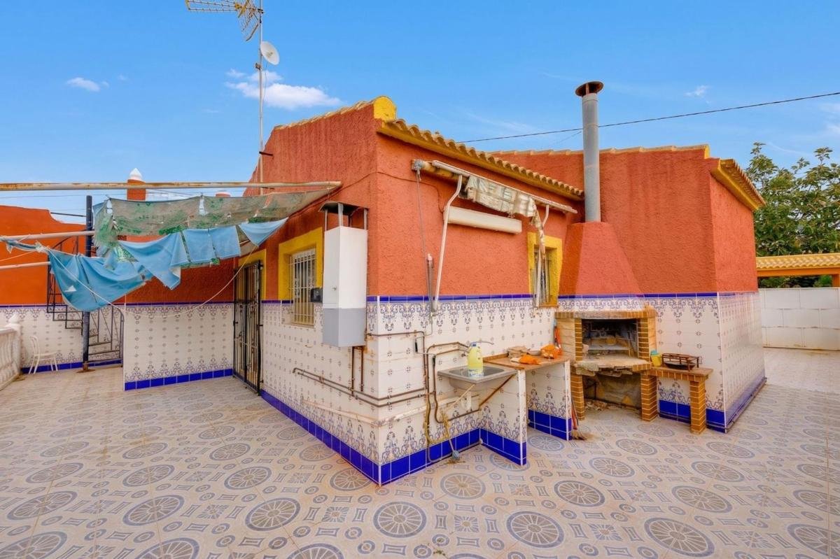 property-521451-1-medium Chalet pareado en Monte Zenia, Orihuela