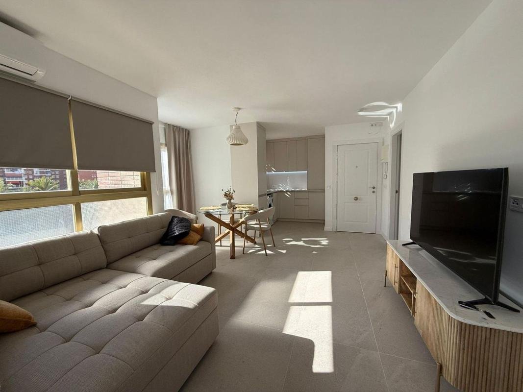 Piso en Avenida Juan Fuster Zaragoza, Zona Rincón Bajo, Benidorm