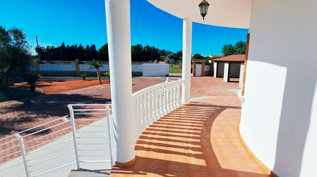 property-522268-11-medium Casa o chalet independiente en Catral