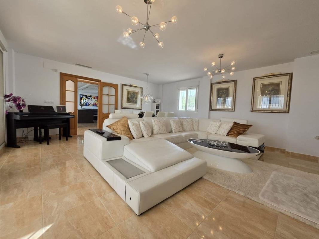 property-522359-6-medium Casa o chalet independiente en Pinoso