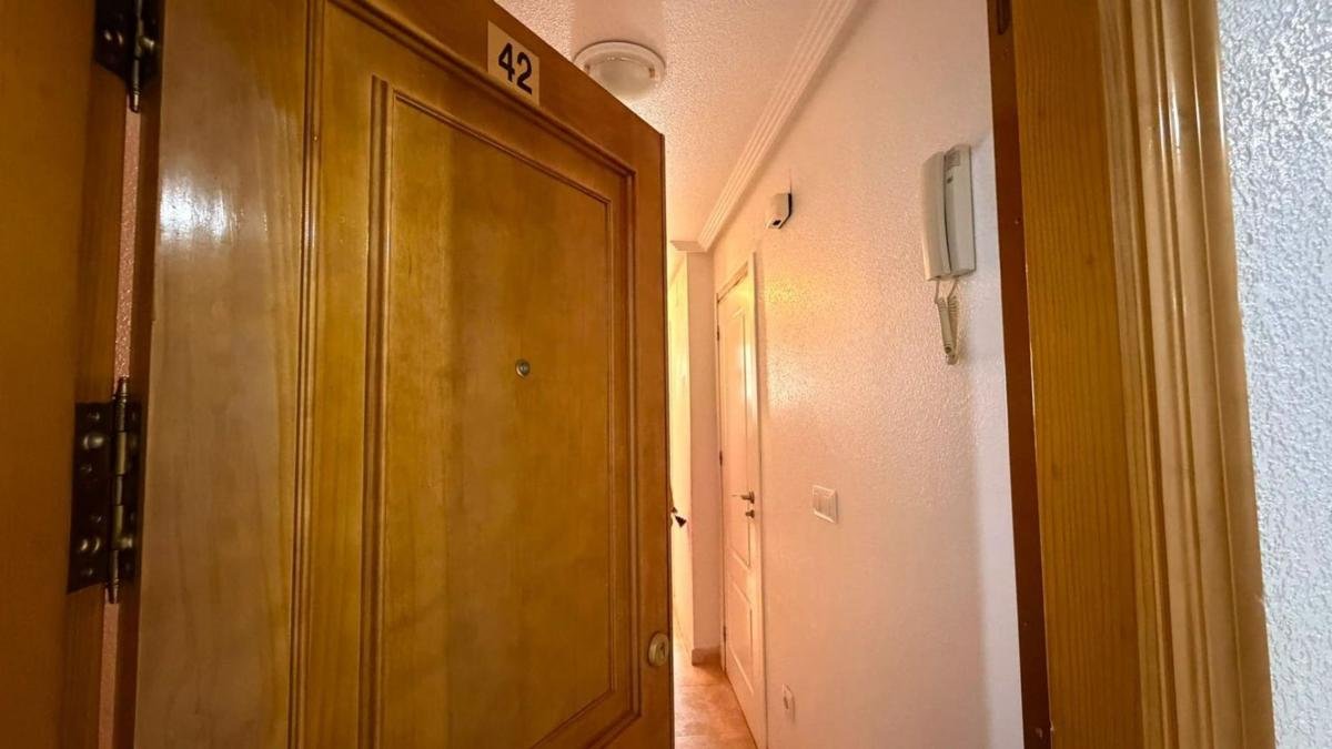 property-523492-2-medium Piso en Calle del Huerto, Parque de las Naciones, Torrevieja