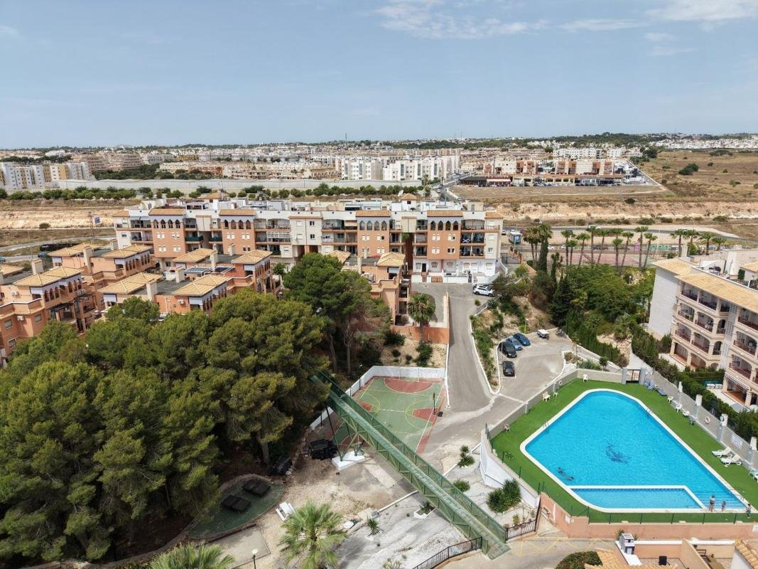 property-523641-2-medium Dúplex en Playa Flamenca, Orihuela