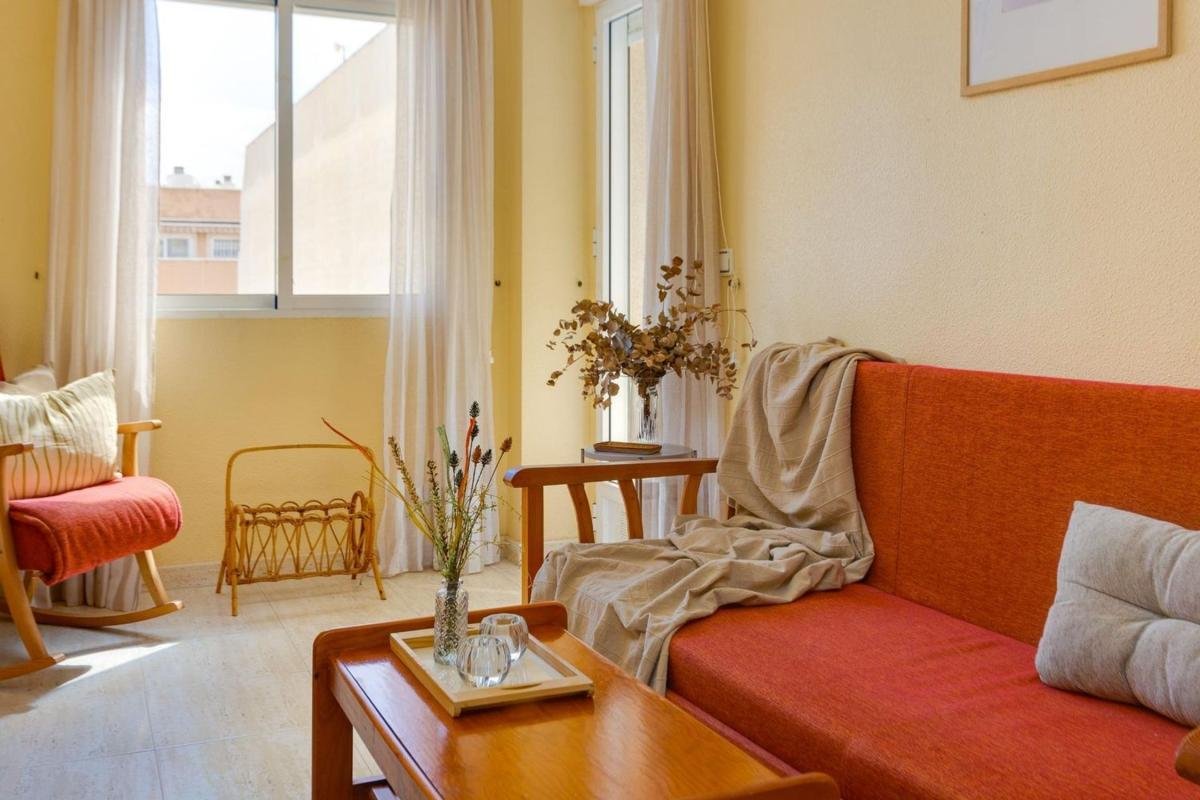 property-523659-1-medium Piso en Playa del Cura, Torrevieja
