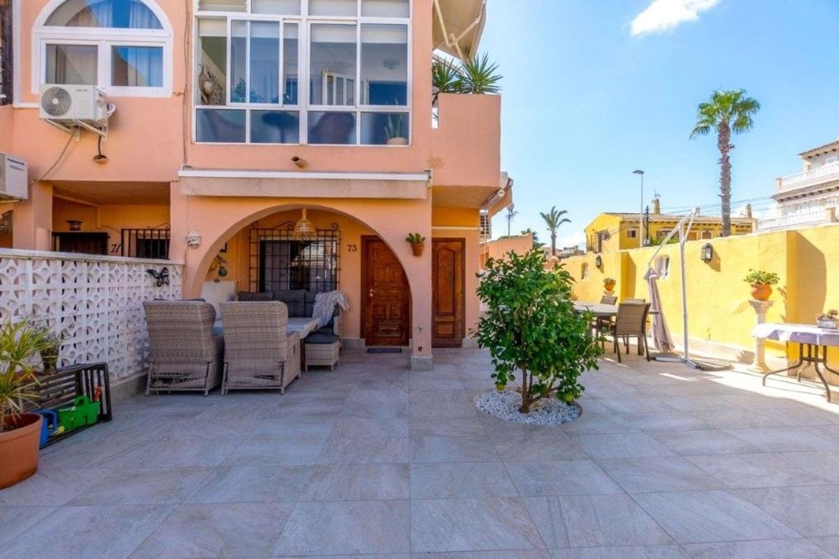 property-523730-2-medium Piso en Calle Gabriela Mistral, 24, Zona los Frutales, Torrevieja