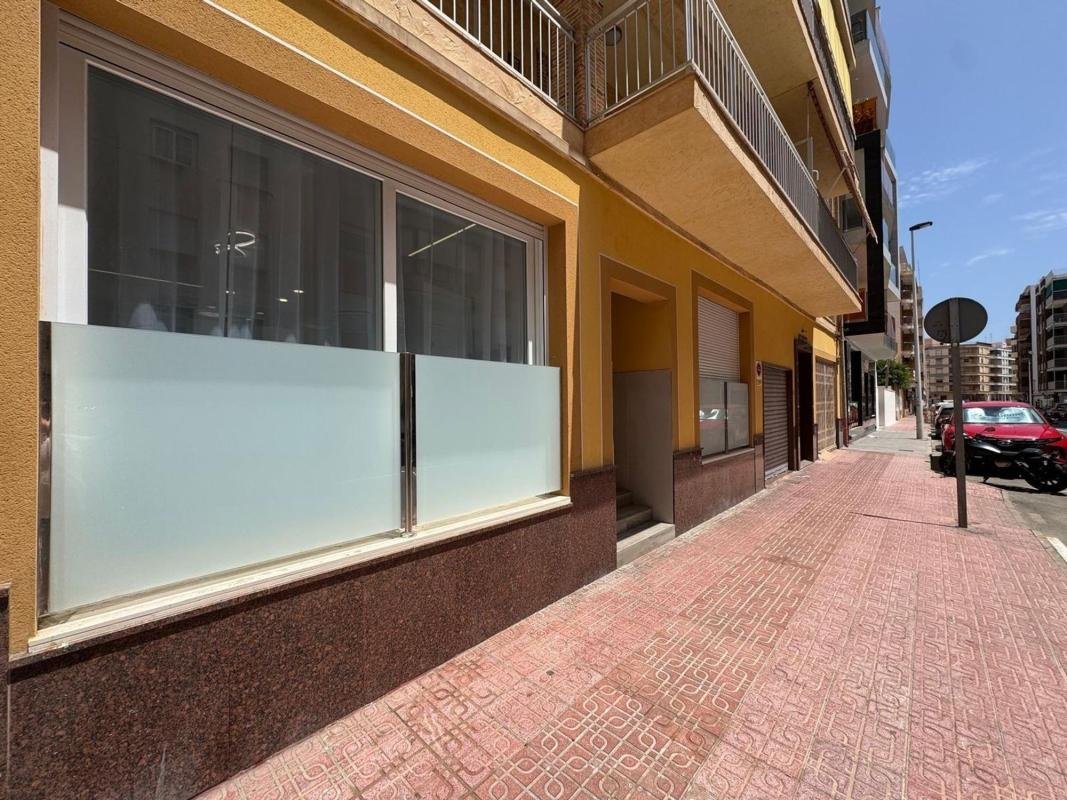 property-523872-2-medium Piso en Avenida de la Purisima, Playa del Cura, Torrevieja