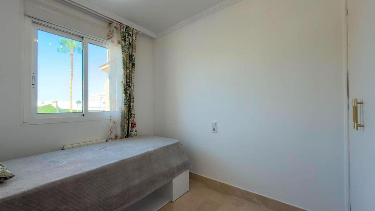 property-524163-22-medium Chalet adosado en Calle Palau, Nou Nazaret – Frank Espinós, San Juan de Alicante