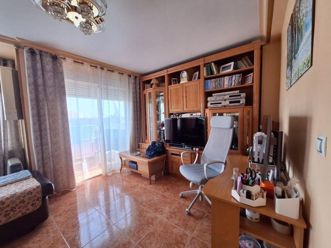 property-524166-3-medium Piso en Calle del Campello, San Agustín, Alicante / Alacant