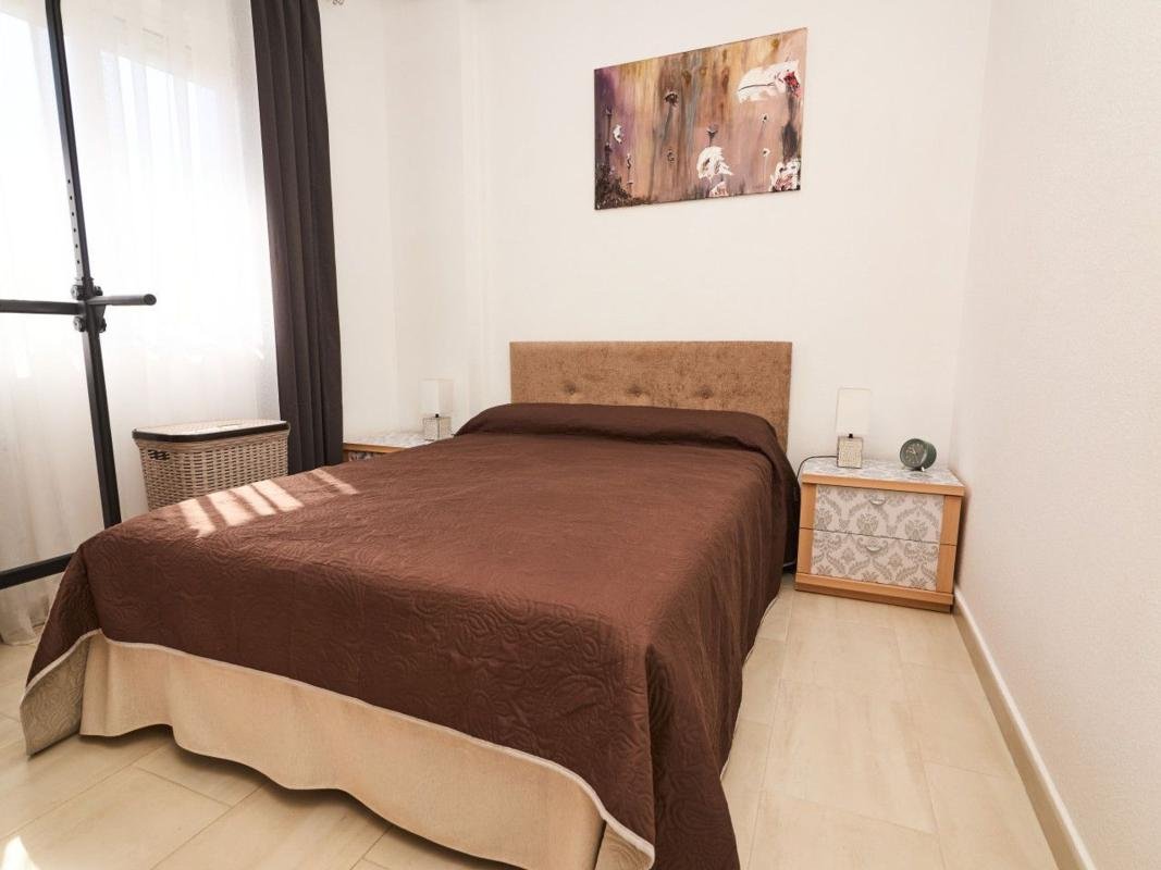 property-524546-2-medium Piso en El Molino, Torrevieja