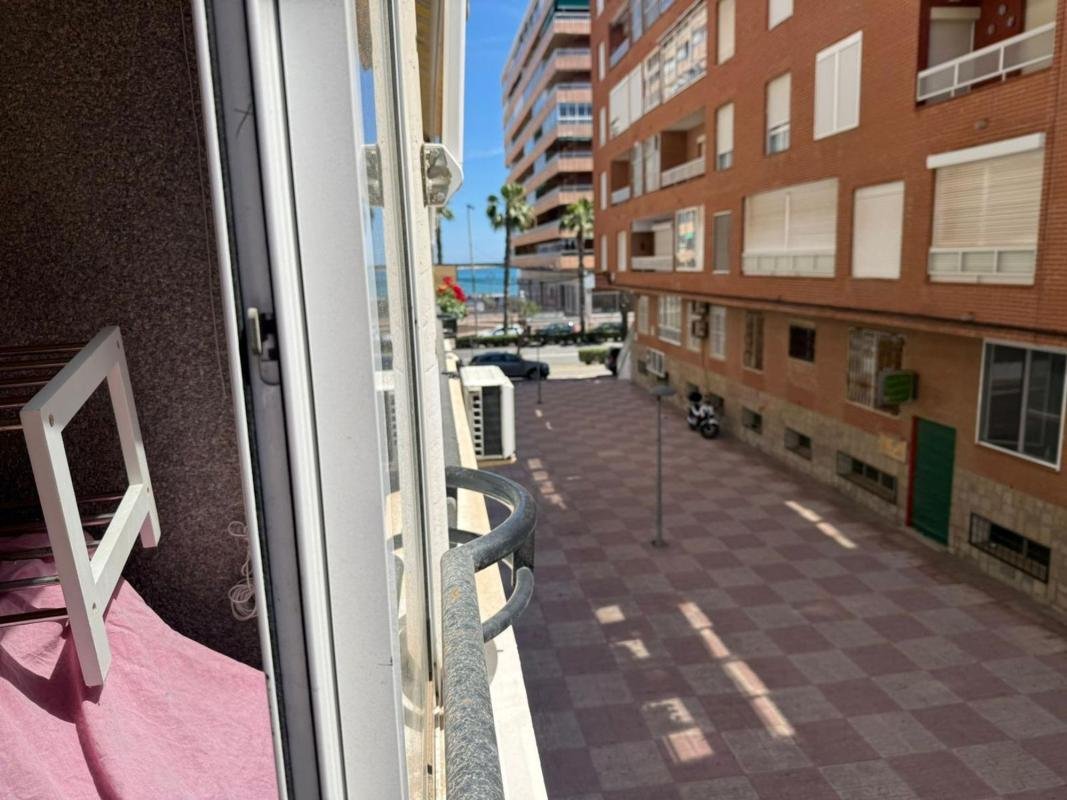 Piso en Avenida Doctor Gregorio Marañón, El Acequión, Torrevieja