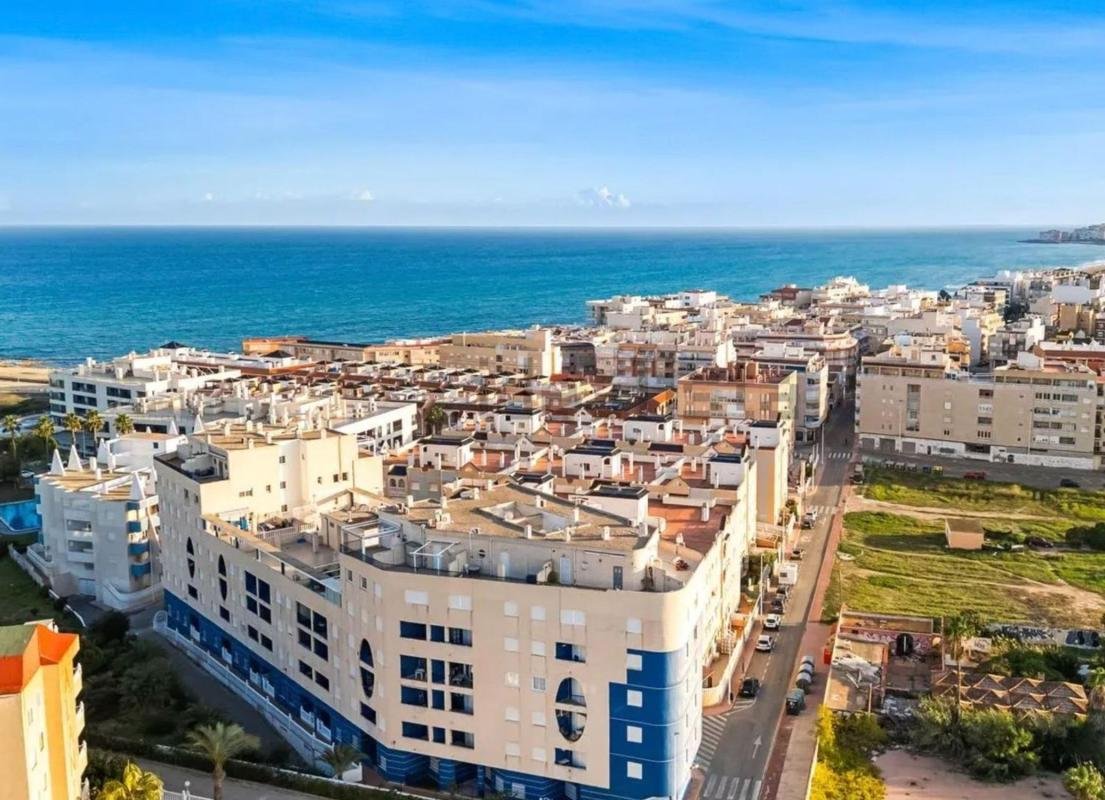 property-524730-2-medium Piso en Calle Adriano, Gaspar Perrelló, Torrevieja