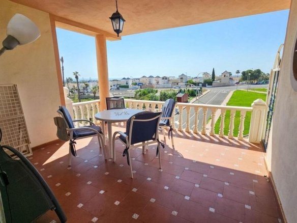 Casa o chalet independiente en Calle la Sagra, Los Balcones – Los Altos del Edén, Torrevieja