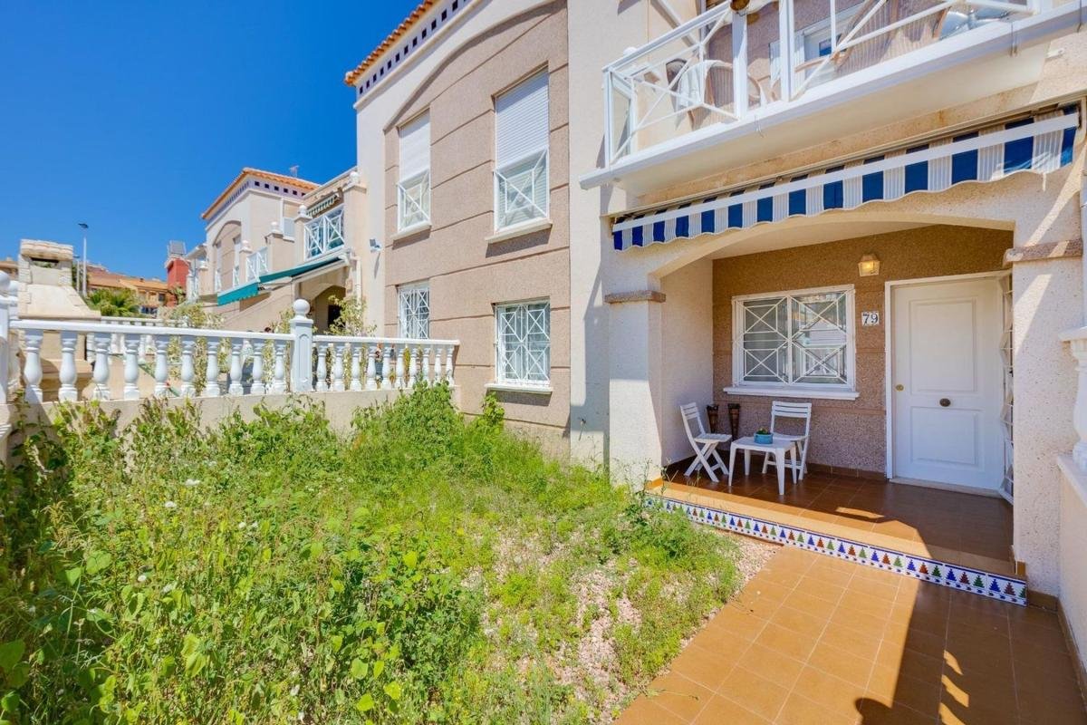 property-524850-2-medium Casa o chalet independiente en Aguas Nuevas, Torrevieja